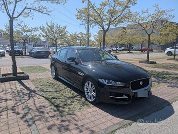 Jaguar XE 2018 2.0 R-Sport sequenziale