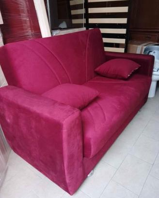 divano letto Rosso, NUOVO,Mai usato200€