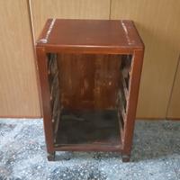 Comodino da restaurare