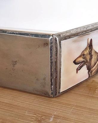 Portasigarette antico con foto in ceramica