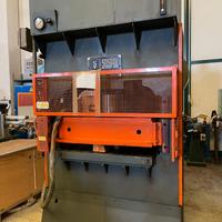 Pressa idraulica Saspol