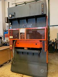 Pressa idraulica Saspol