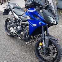 Yamaha mt09 tracer 900  2017