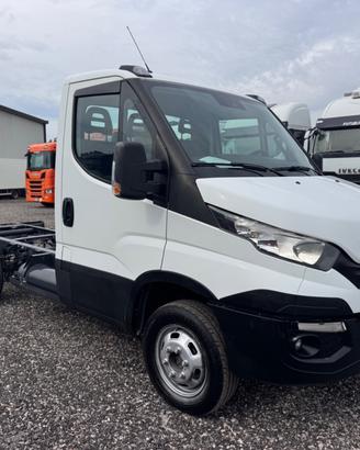 Iveco daily 35C14 telaio 3450 -2017 metano