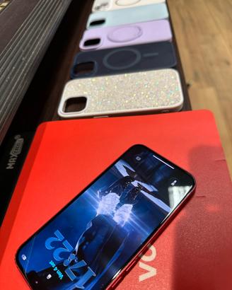 iPhone 13 128GB PERFETTO • Batteria 95% • 5 cover