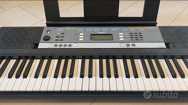 Tastiera Yamaha YPT-240