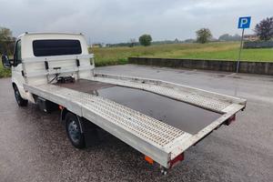 Iveco Daily 2,3 CARROATTREZZI ( SOSPENSIONI ARIA )