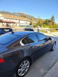 Jaguar XE 2.0 D Turbo 180CV aut. Portfolio km 129 