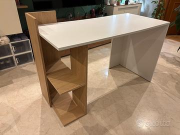 Scrivania d’arredo
