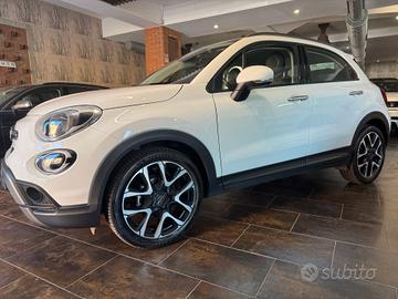 Fiat 500X 1.0 T3 120 CV Yacht Club Capri