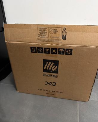 macchinetta del caffè illy x3