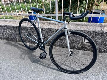 Scatto fisso con mozzo flip flop