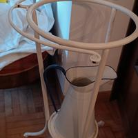 Lavabo antico, porta asciugamani primi '900