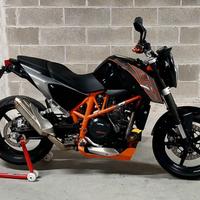 KTM 690 Duke - 2012