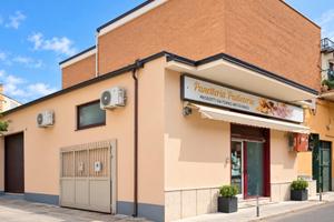 locale commerciale