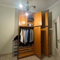 Armadio in legno in perfetto stato