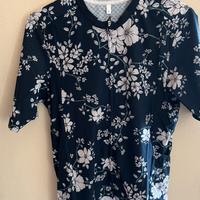 Stock abbigliamento sportivo