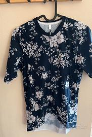 Stock abbigliamento sportivo