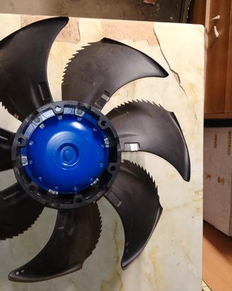 Ventola di raffreddamento 