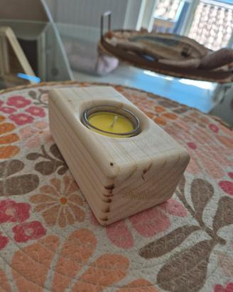 Portacandele in legno