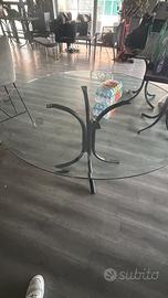 Tavolo con vetro doppio