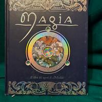 Magia il libro dei segreti di Merlino