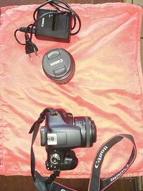 Canon EOS 2000D + 2 obiettivi 