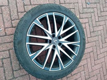 cerchi in lega Lexus da 255,50 20 con pneumatico 