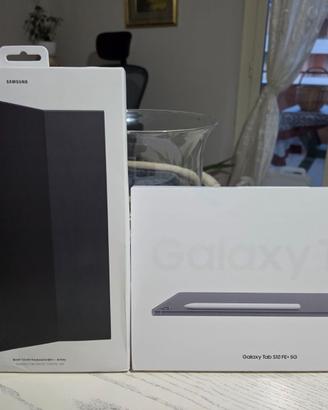 Samsung Galaxy Tab S10 FE+ 5G e Cover Keyboard