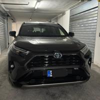 Rav 4  2.5 style