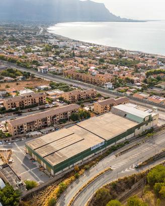 Capannone Industriale Isola delle Femmine
