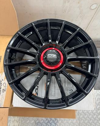 OZ superturismo Evoluzione 19x8,5 ET38