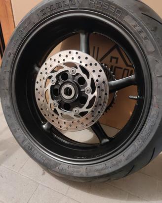 cerchione + gomma + corona fz6