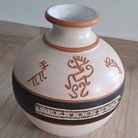 Vaso in terracotta smaltata di Beppe Petrucci