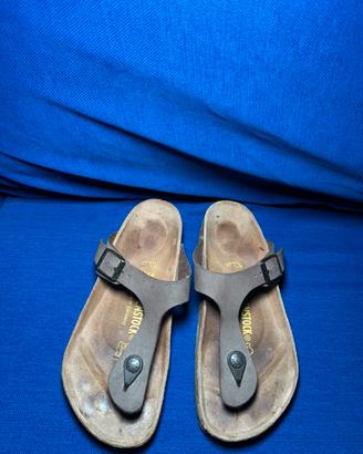 Sandali Birkenstock modello Gizeh