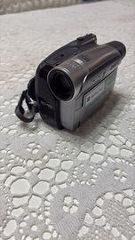 Telecamera sony e Canon  tutte due 110 euro .