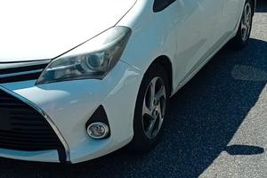 TOYOTA YARIS 1.5 HYBRID