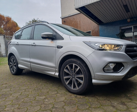 Ford Kuga St line