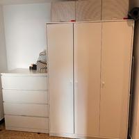 Armadio o/e cassettiera ikea