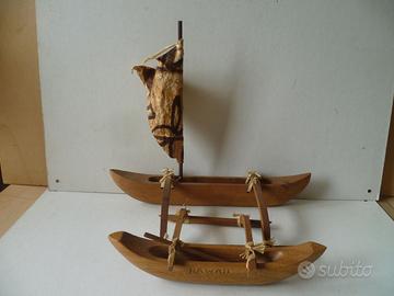 Modello barca legno tipica  isole Hawai vintage