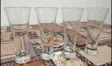 4 bicchieri da birra FAI LA TUA OFFERT!