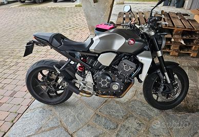 HONDA CB1000R + NEO SPORT CAFE 2019