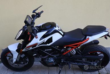 KTM Duke 125