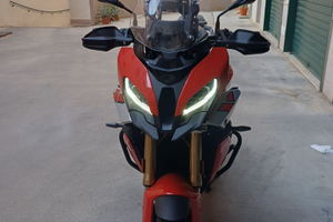 Bmw s1000xr anno 2020