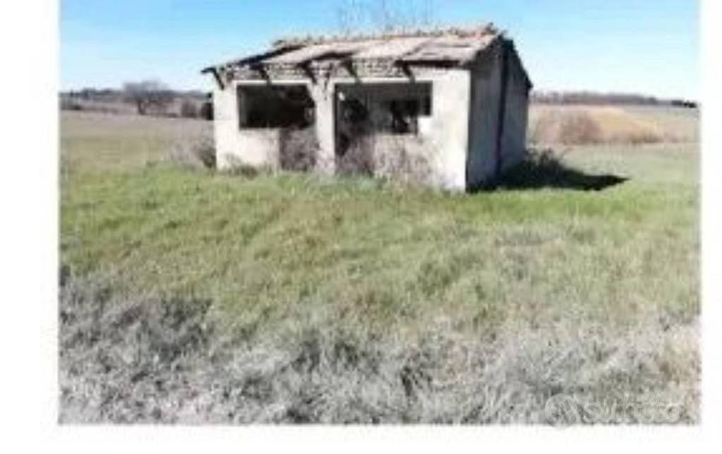 Immobile in asta di 78642 m² a Cortona - Altro