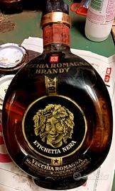 15 bottiglie Vecchia Romagna anni 50/70