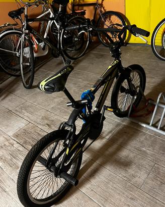 Bici BMX Freestyle 20” Nero/Giallo - Padova