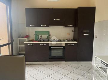 2 LOCALI A BIZZARONE