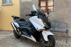 T Max 530 38500 € 6200