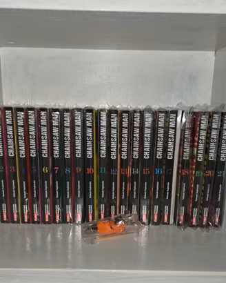 Chainsaw Man 1-21 +Portachiavi e Bundle 